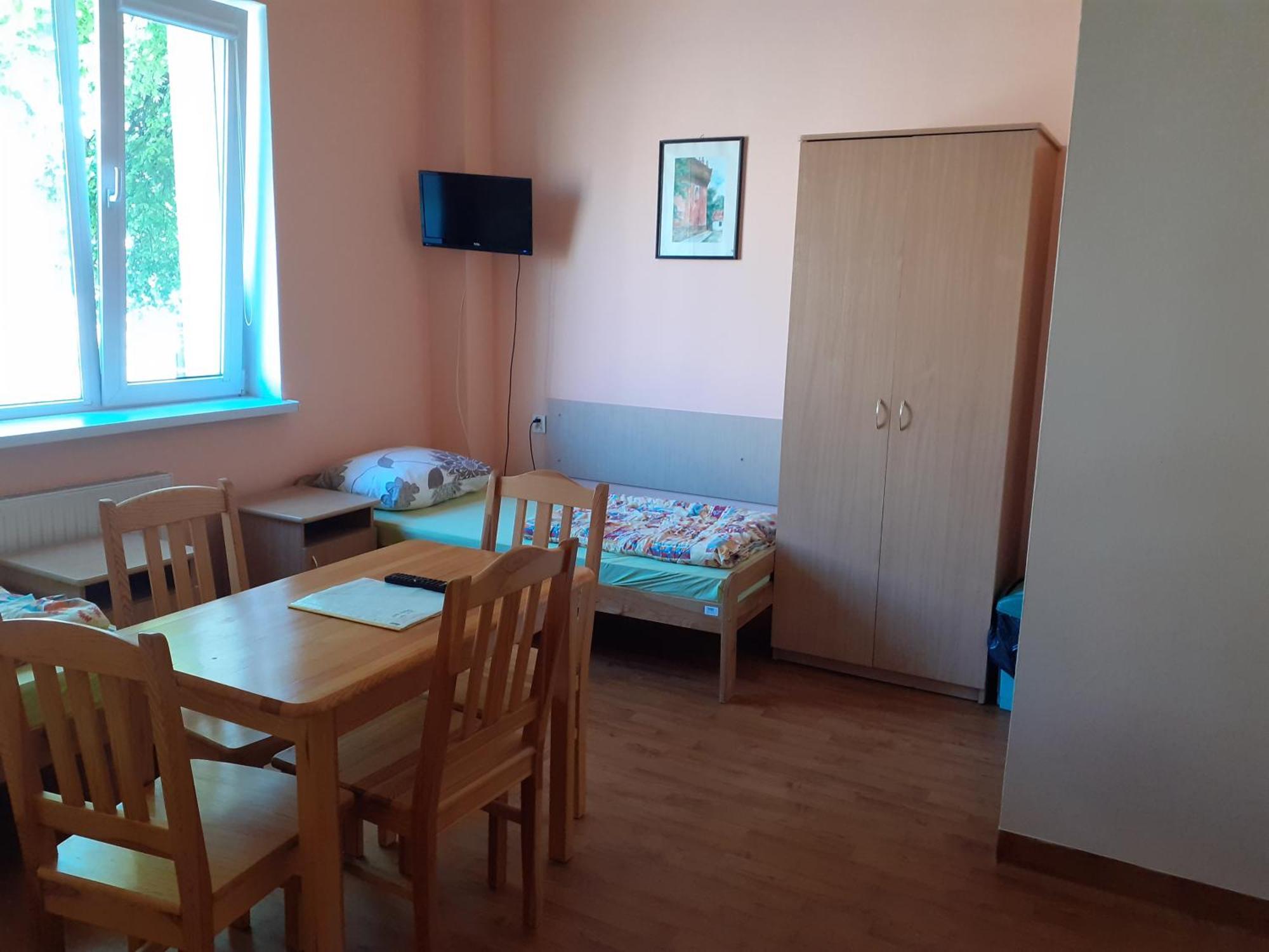 Hostel Szkolne Schronisko Mlodziezowe W Olsztynie Olštýn Exteriér fotografie