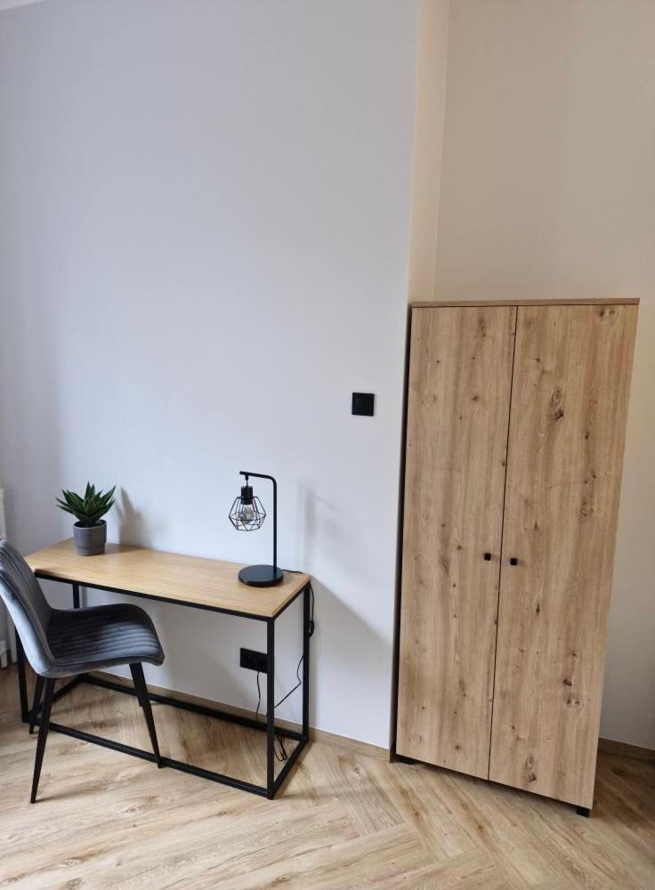 Hostel Szkolne Schronisko Mlodziezowe W Olsztynie Olštýn Exteriér fotografie