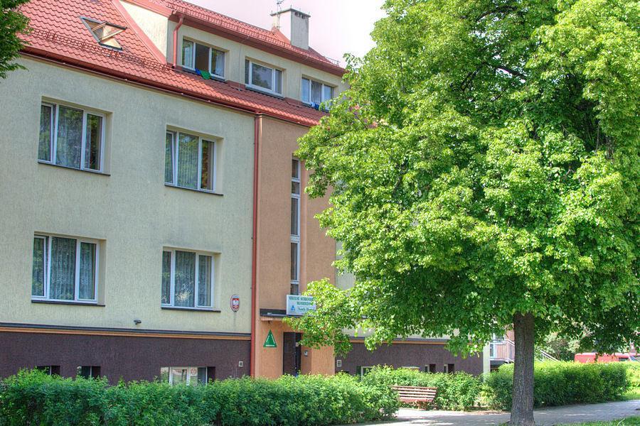 Hostel Szkolne Schronisko Mlodziezowe W Olsztynie Olštýn Exteriér fotografie